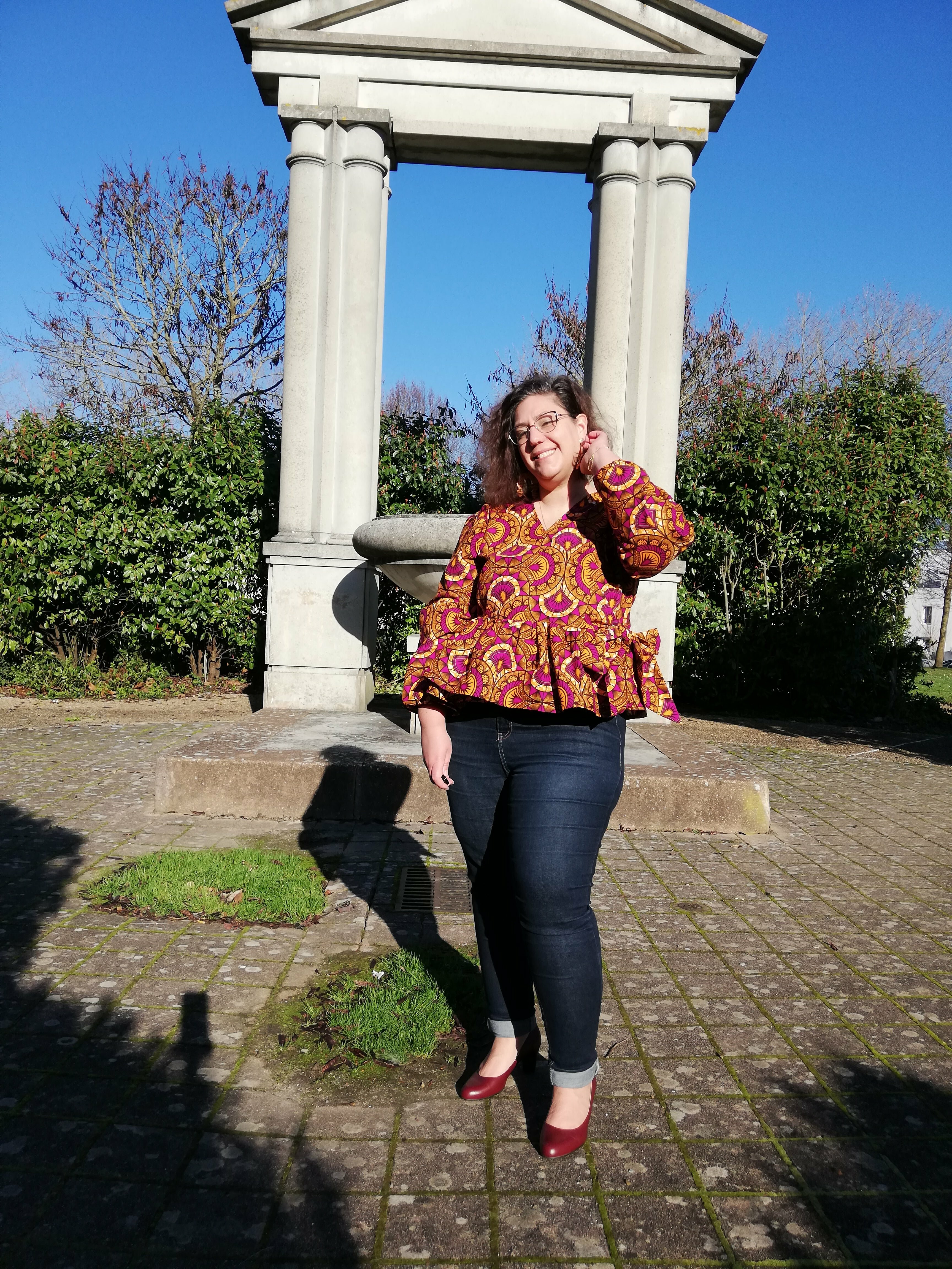 Chemise Epona - motif géométrique violet et orange